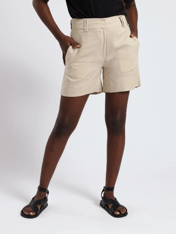 Soft Belted Shorts With Slanted Pockets - Sliver