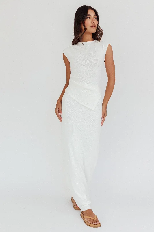 Calculated Ribbed Knit Maxi Skirt White