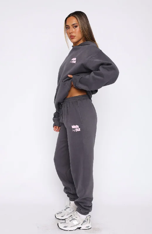 Capsule 9 Star Of The Moment Sweatpants Volcanic