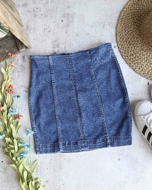 Free People - Modern Femme Novelty Mini Denim Skirt in Light Blue