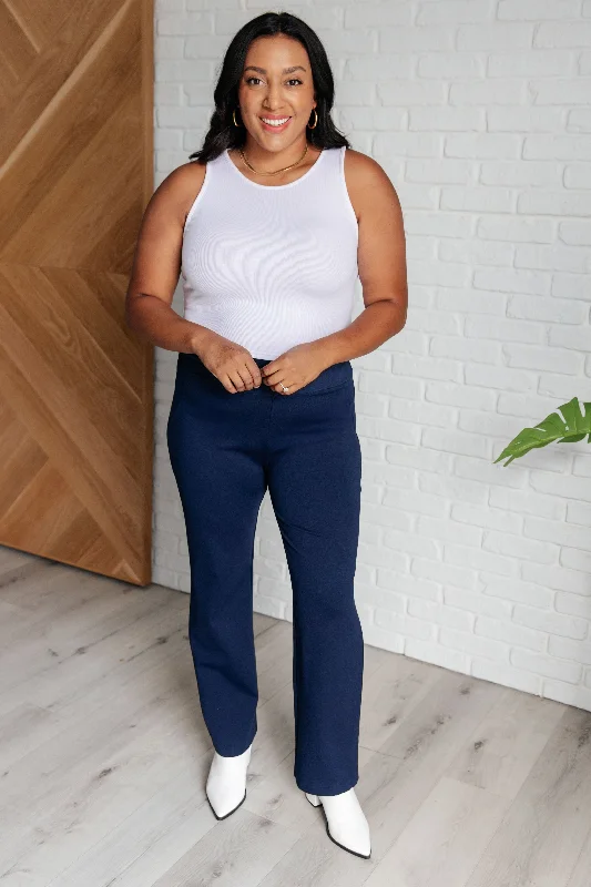 Maddie Straight Leg Pants in Navy